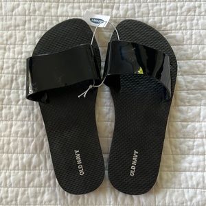 NWT Old Navy Black Sandals